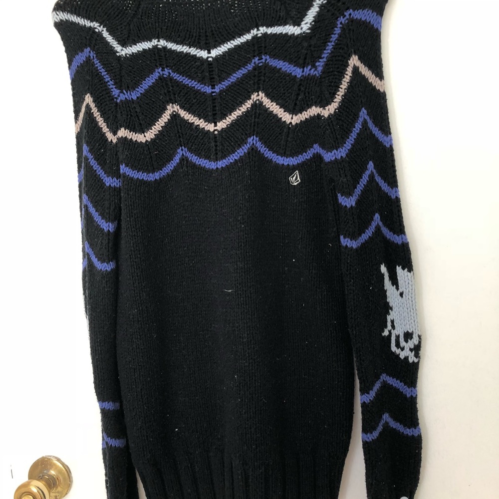 Volcom Sweater - Picture 3 of 5